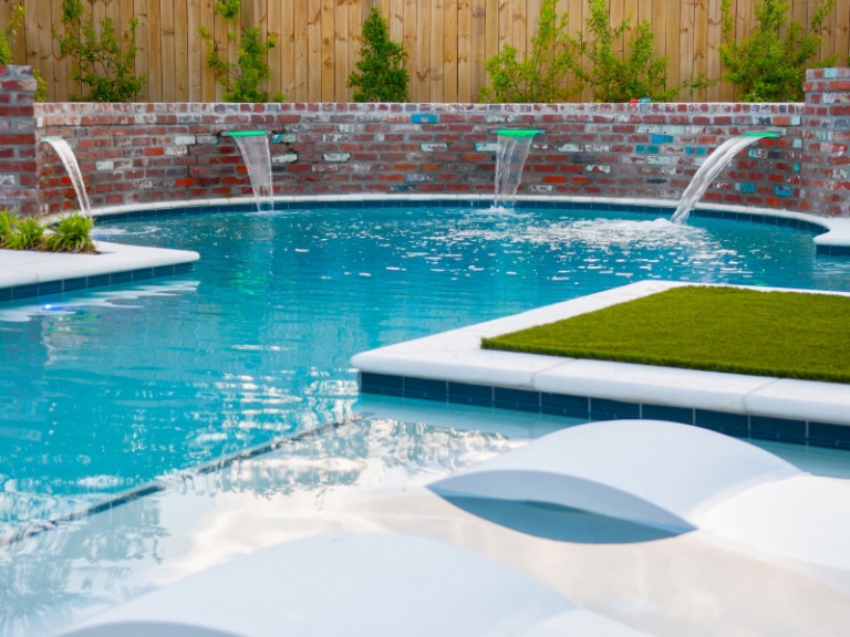 Hot Tub Covers: How to Measure for a Replacement Cover | Pinnacle ...