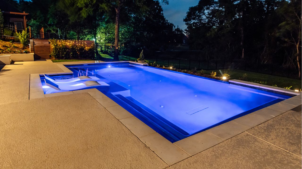 Isabellas - Pools in Baton Rouge