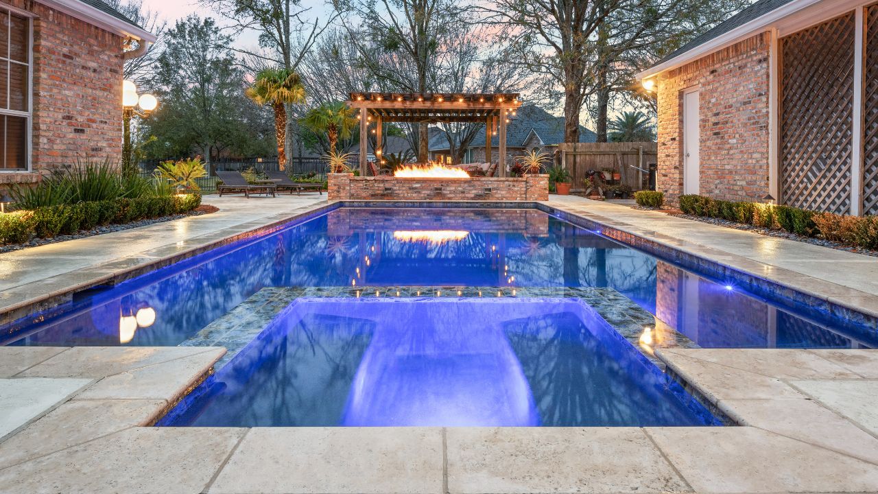 Seven Oaks - Pools in Baton Rouge