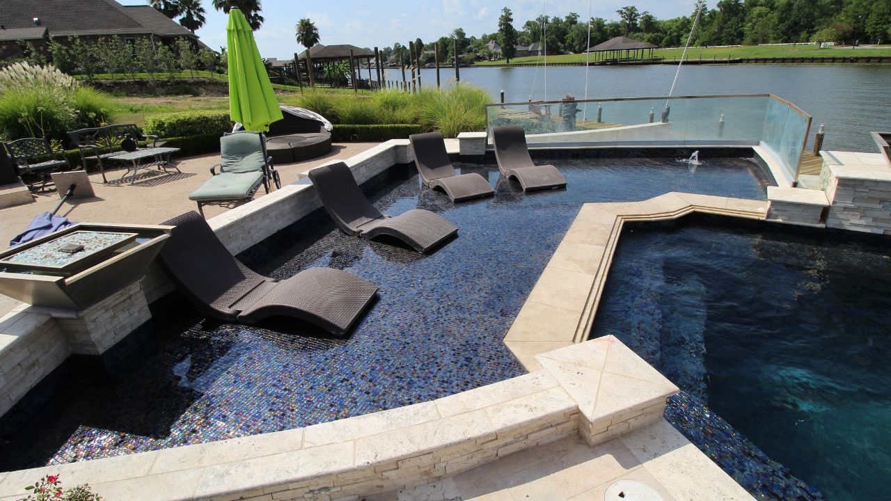 Diversion Canal - Pools in Baton Rouge