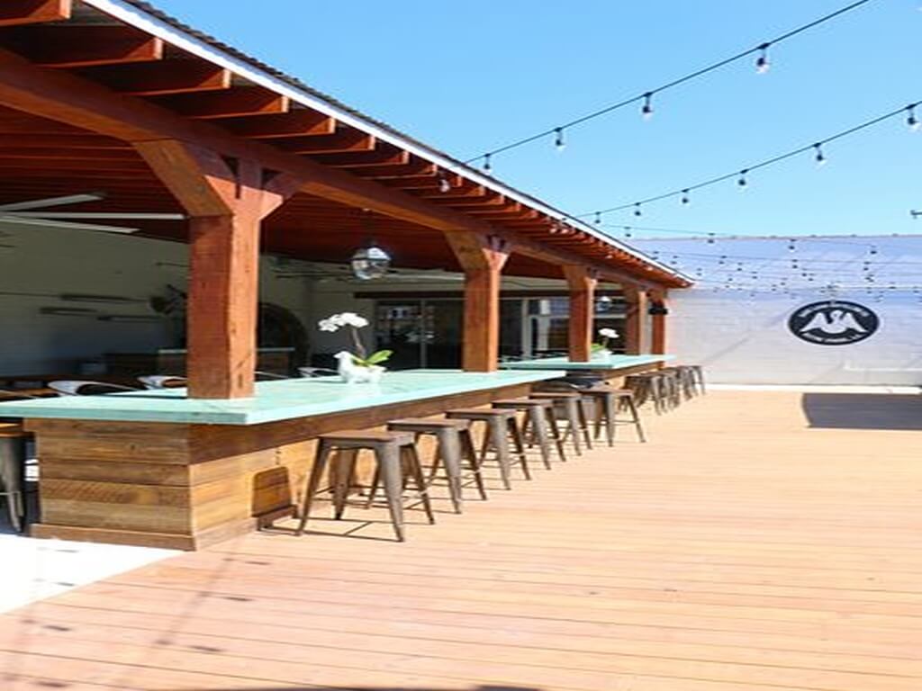 CANE LAND - Outdoor Spaces